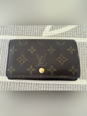 Louis Vuitton Monogram Compact Fold Wallet in Brown and Gold